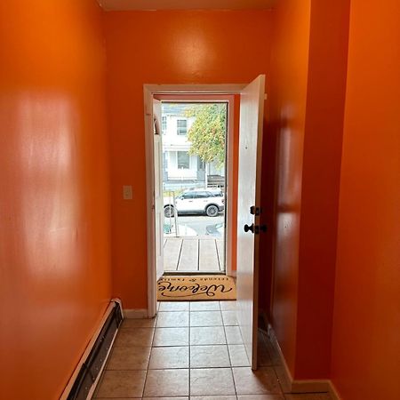 Fidelia Halos Room Queen Bed, Minutes From Newark Liberty International Airport And Newark Penn Station المظهر الخارجي الصورة